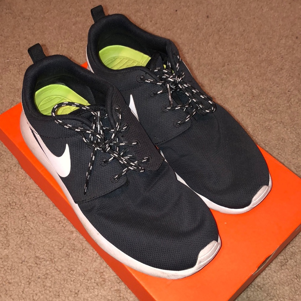 Nike free runs